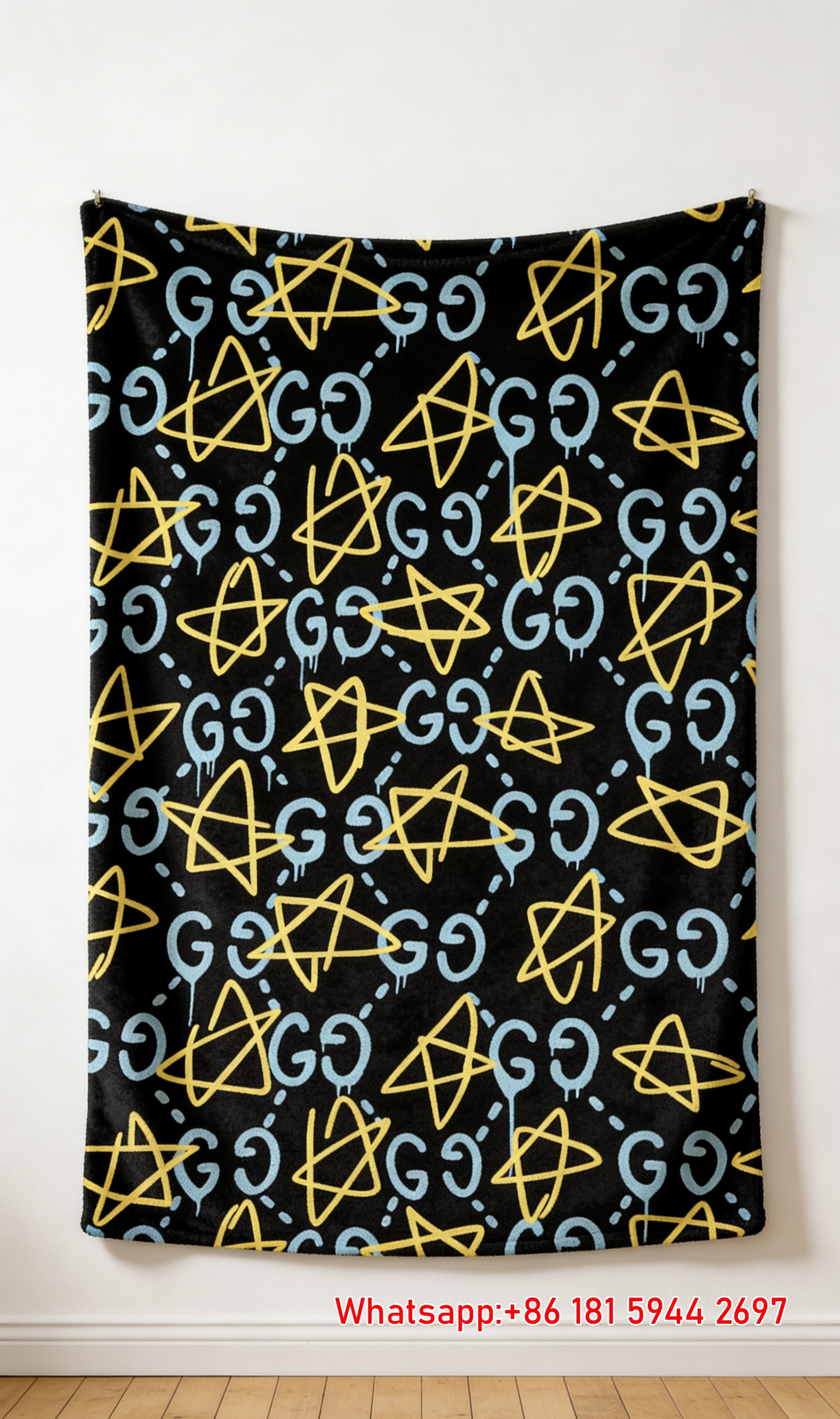 Gucci Star GG Monogram Flannel Blanket Wall Hanging throw blanket IMG_2425